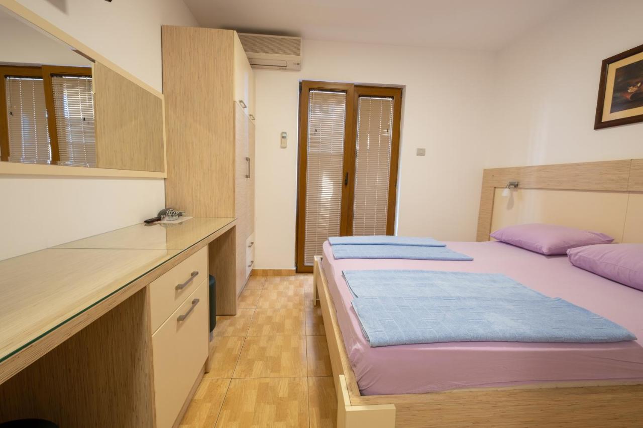 Bel Mare Apartments Будва Екстериор снимка