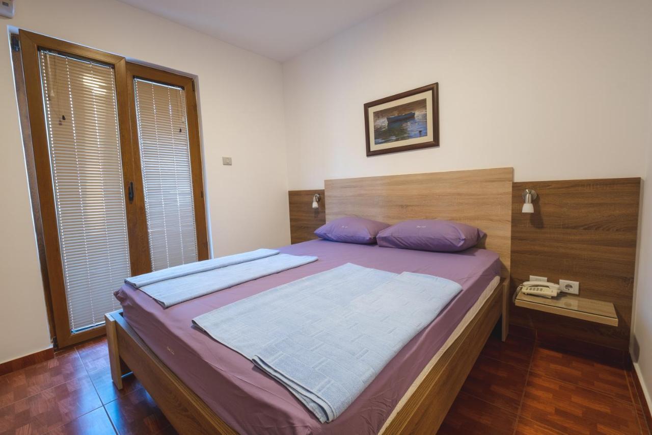 Bel Mare Apartments Будва Екстериор снимка