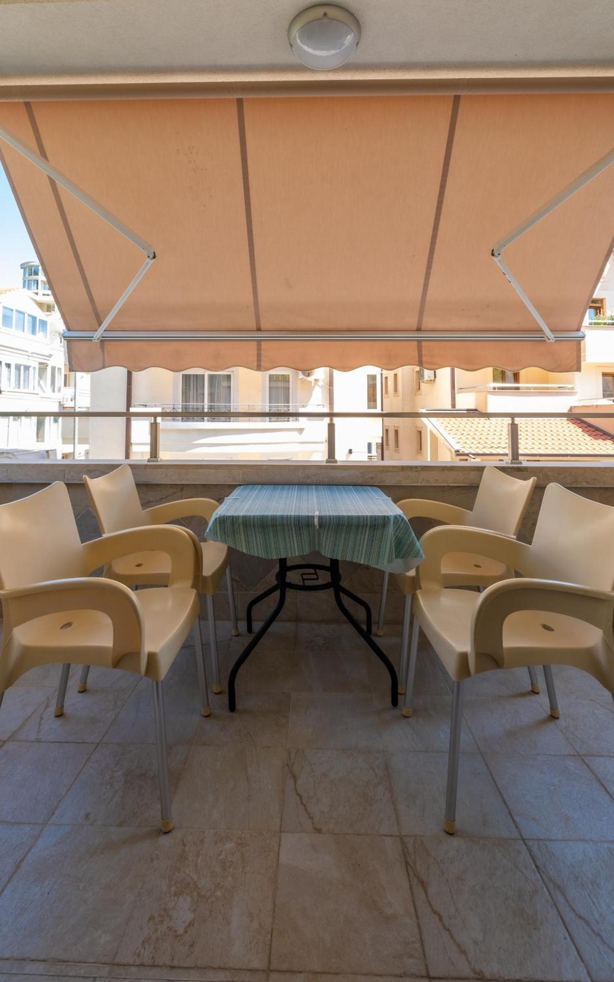 Bel Mare Apartments Будва Екстериор снимка